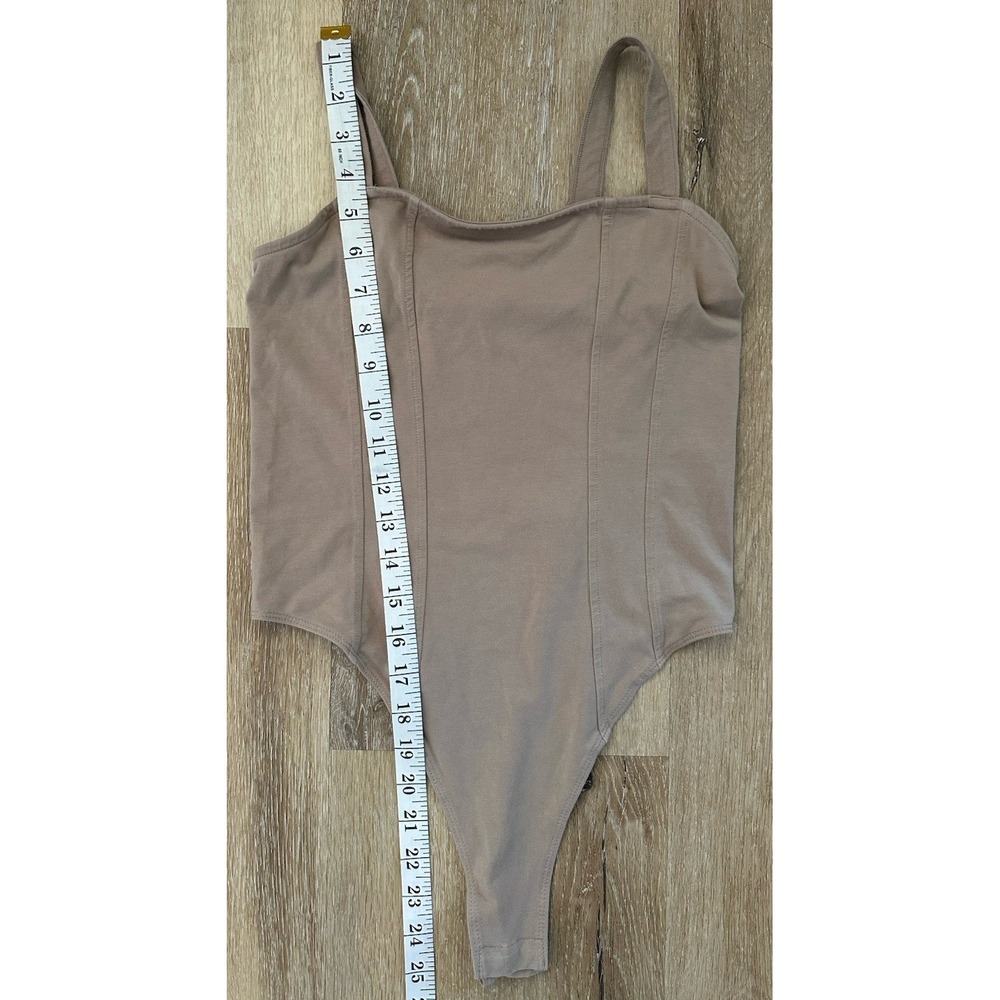 H&M Taupe Square Neck Bodysuit XS Sleeveless Stretch Minimalist Neutral Top - Picture 6 of 6